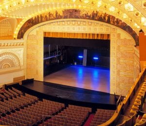 Auditorium Theatre Presents HISTORIC THEATRE TOURS — Preview