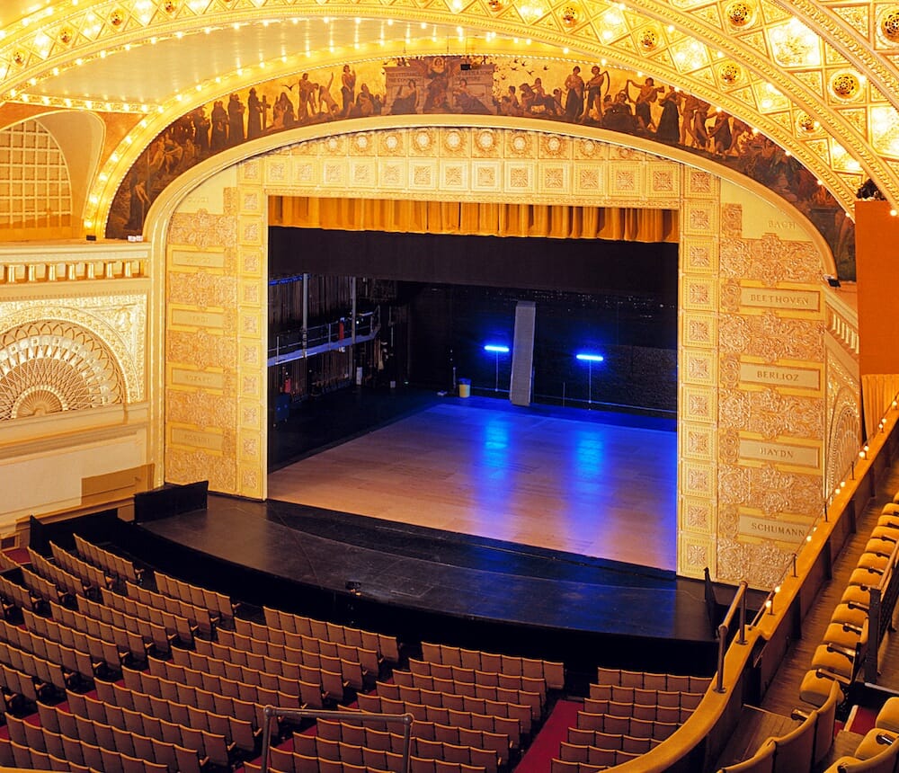 auditorium theater tours